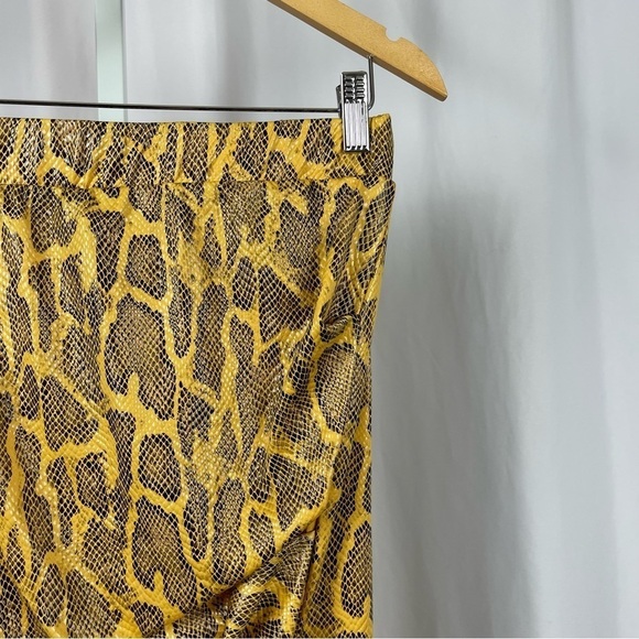 Fashion Nova XL Snakeskin Asymmetrical Side Slit Pencil Skirt High Waist - Picture 5 of 5